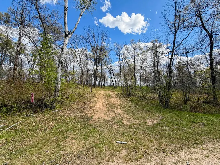 521 Cottonville Avenue, Friendship, WI 53934 - #2