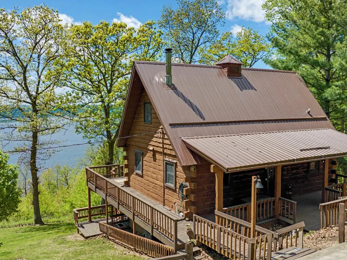 15017 Eagle Ridge Road, Ferryville, WI 54628 - #1