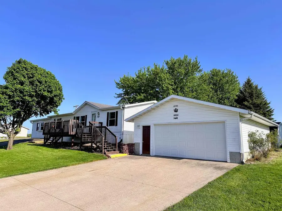 318 Breezy Pointe Loop, McGregor, IA 52157 - #2