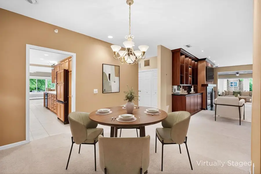 1604 S GOLF Glen #D, Madison, WI 53704 - #2