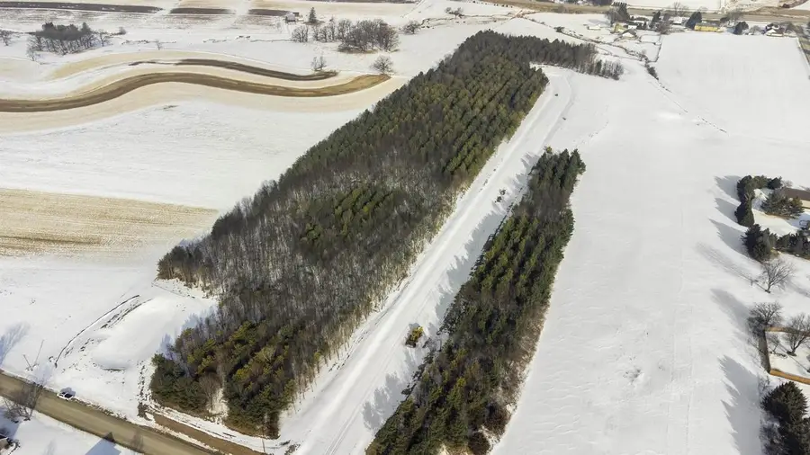 L1 Jay Drive, Dodgeville, WI 53533 - #2
