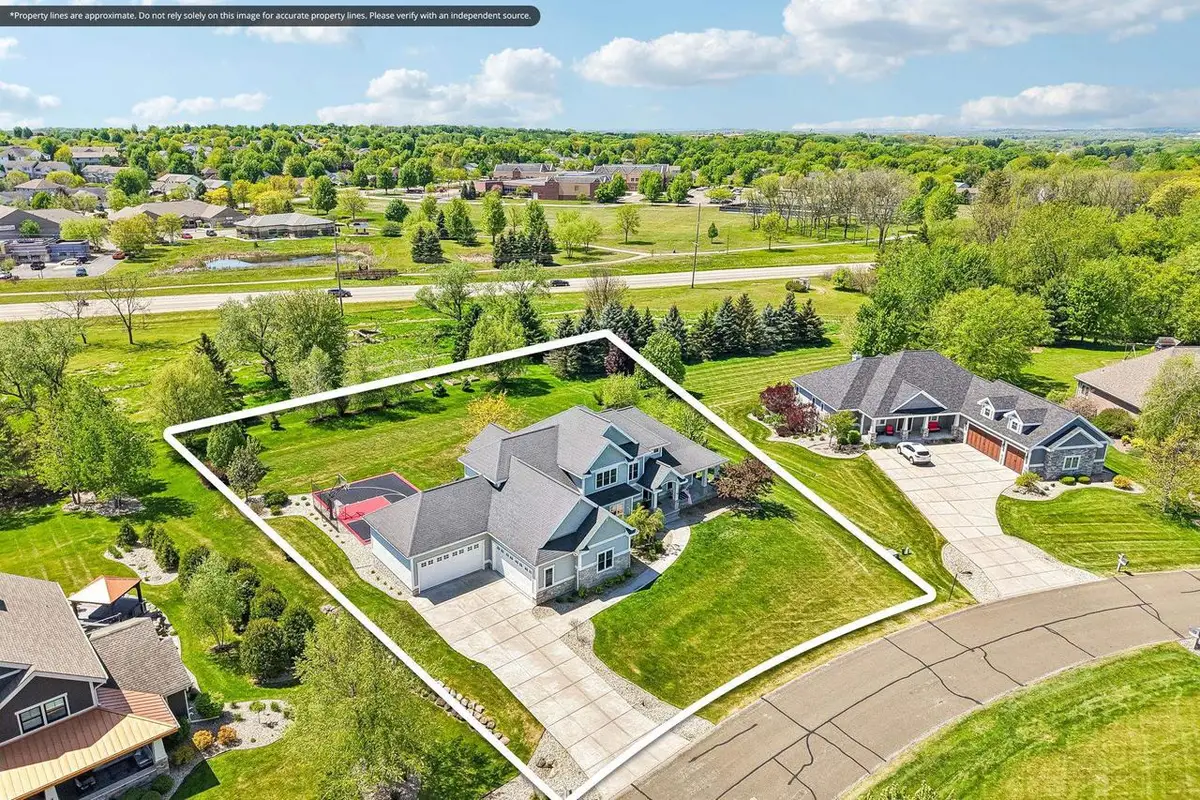6438 Irving Drive, Sun Prairie, WI 53590 - #1