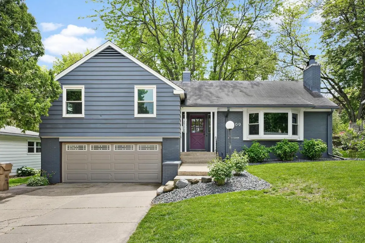 4609 Onaway Pass, Madison, WI 53711 - #1