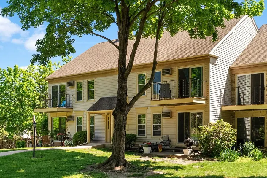 6718 Park Ridge Drive #D, Madison, WI 53719 - #3
