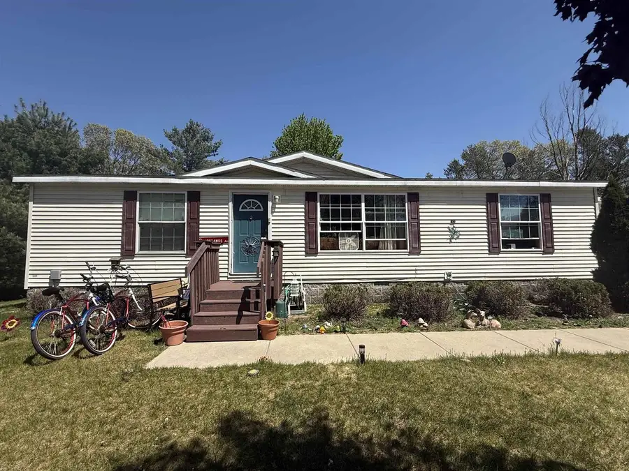 240 N Juneau Street, Adams, WI 53910 - #3