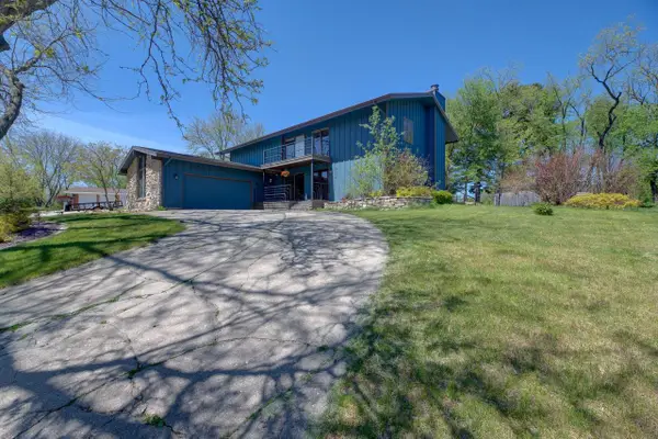 2804 Dartmouth Drive, Janesville, WI 53548