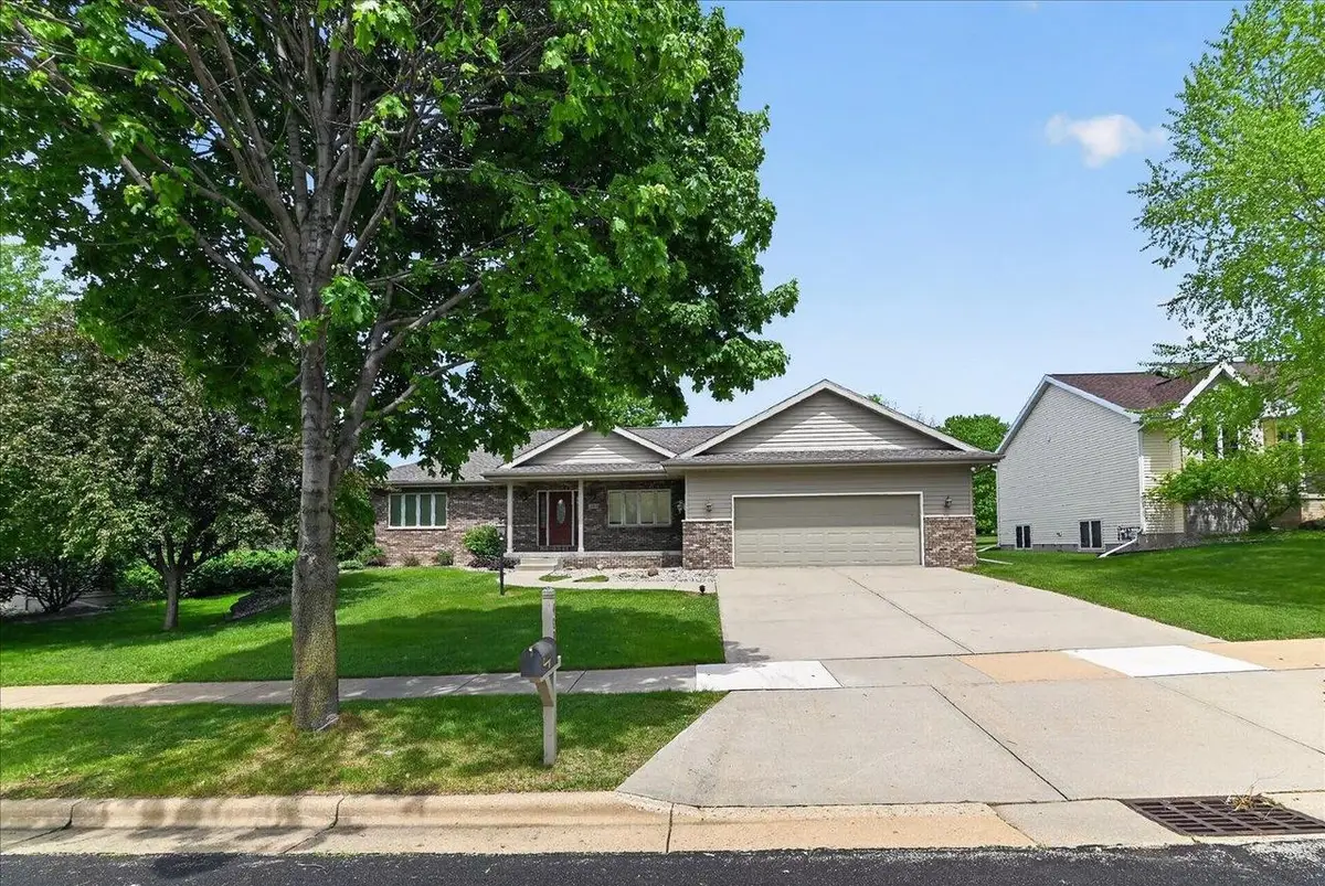 409 Badger Lane, Waunakee, WI 53597 - #1