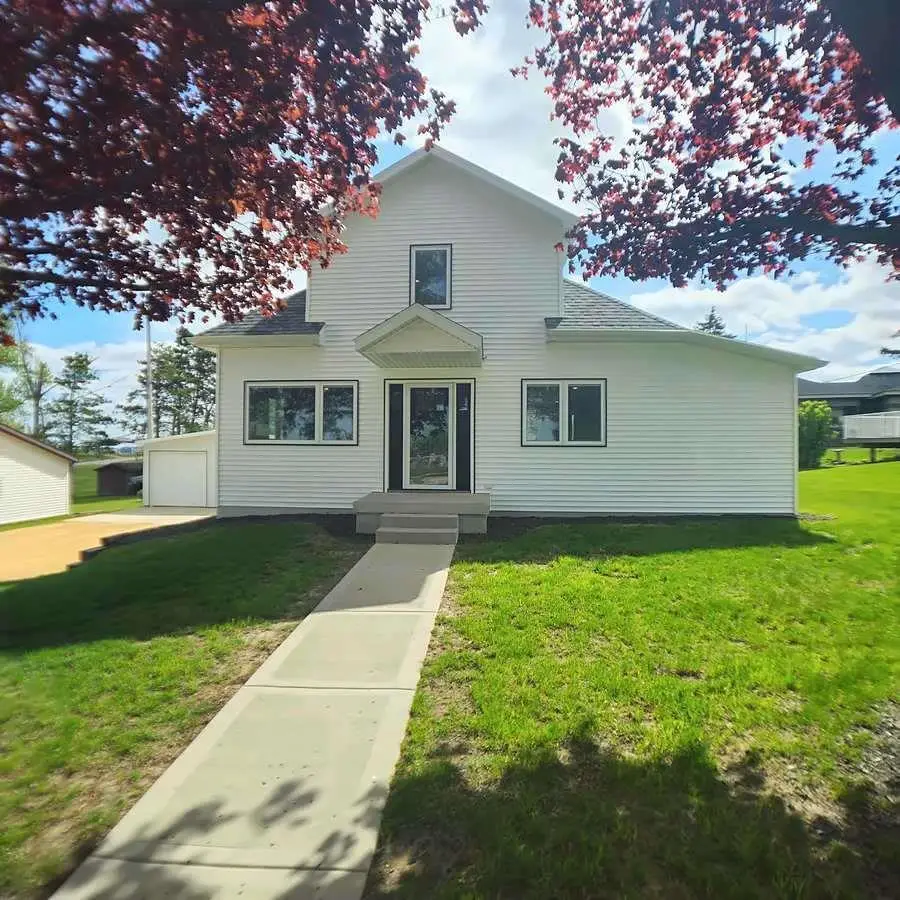 750 Main Street, Highland, WI 53543 - #1