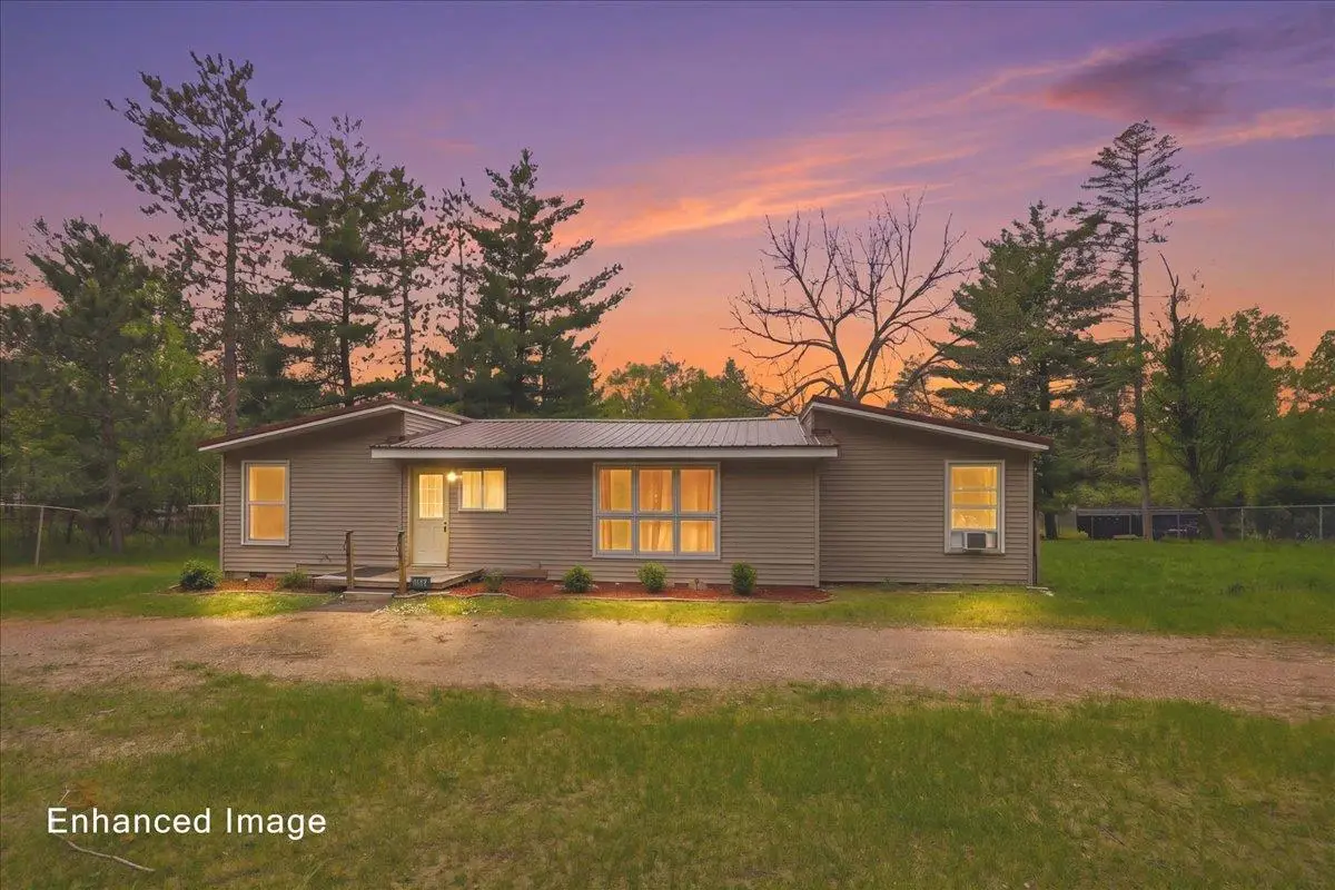 329 9th Avenue, Nekoosa, WI 54457 - #1
