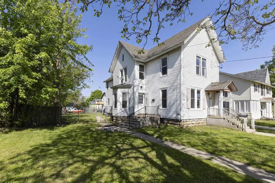 306-308 Center Avenue, Janesville, WI 53548 - #2