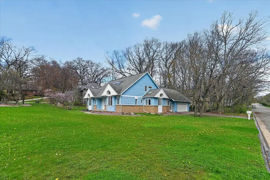 5824 Osmundsen Court, Fitchburg, WI 53711 - #2