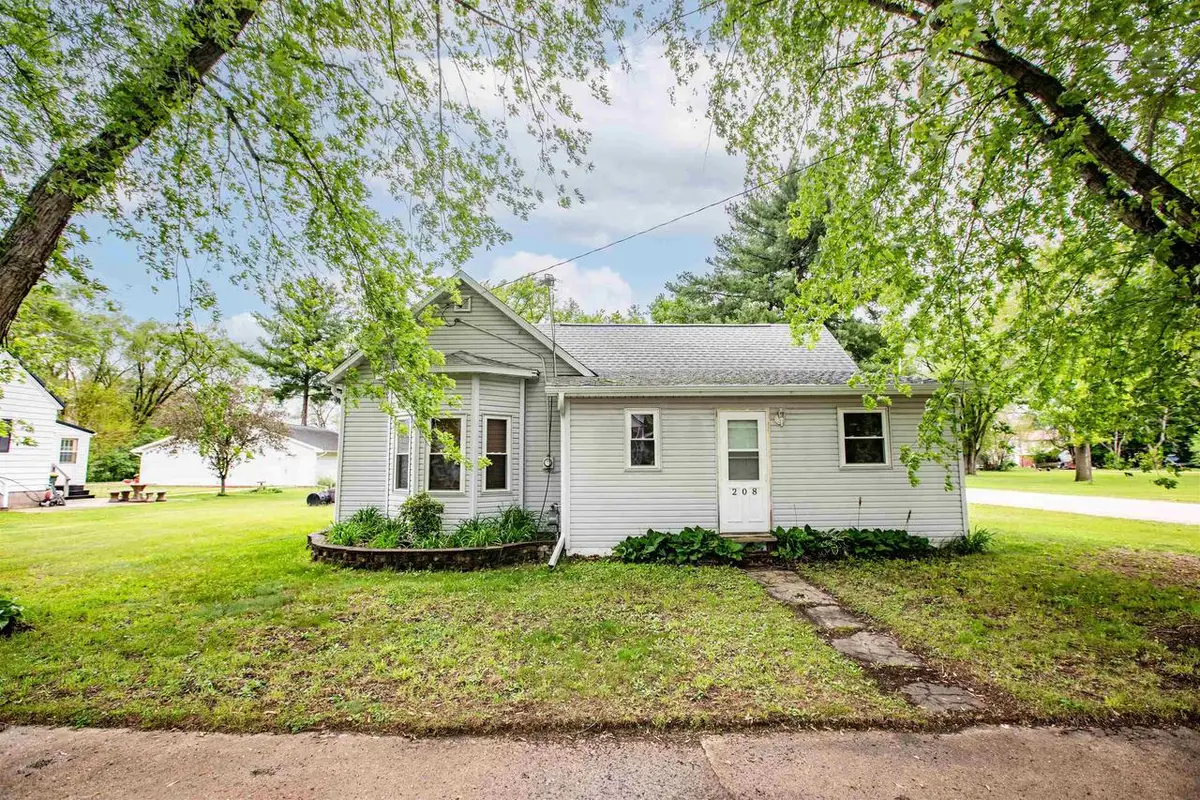 208 Wisconsin Street, Avoca, WI 53506 - #1