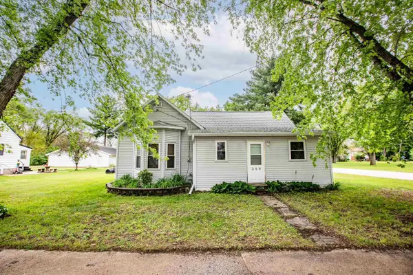 208 Wisconsin Street, Avoca, WI 53506