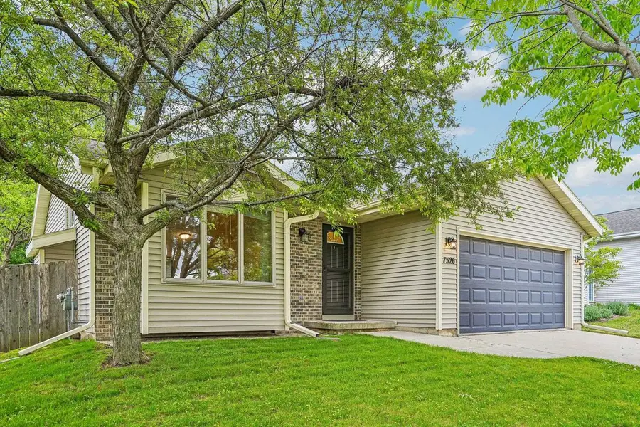 7526 Crawling Stone Road, Madison, WI 53719 - #3