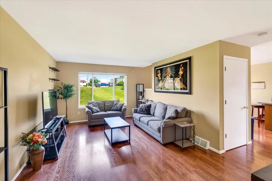 823 Vista Ridge Drive, Mount Horeb, WI 53572 - #3