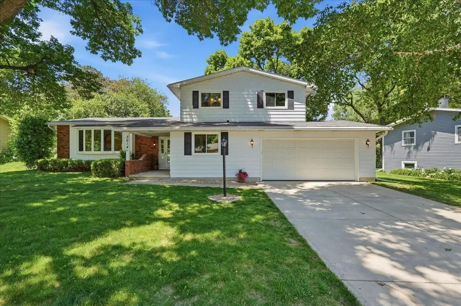 3614 Rolling Hill Drive, Middleton, WI 53562 - #2