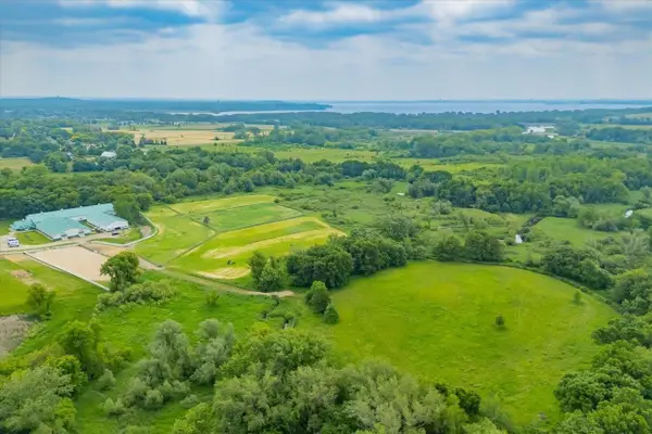 5500 Surrey Lane, Waunakee, WI 53597