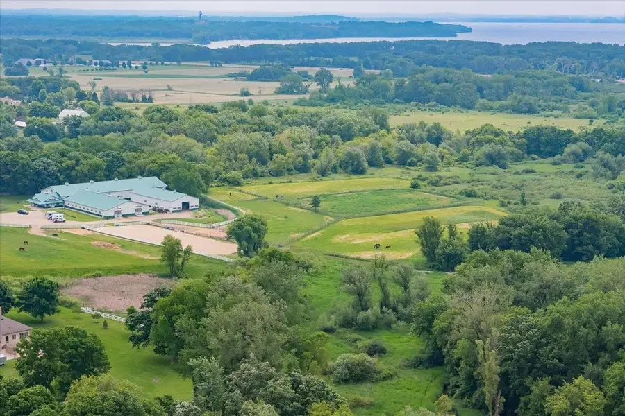 5500 Surrey Lane, Waunakee, WI 53597 - #2
