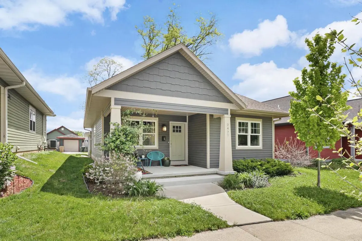 2427 Allied Drive, Madison, WI 53711 - #1