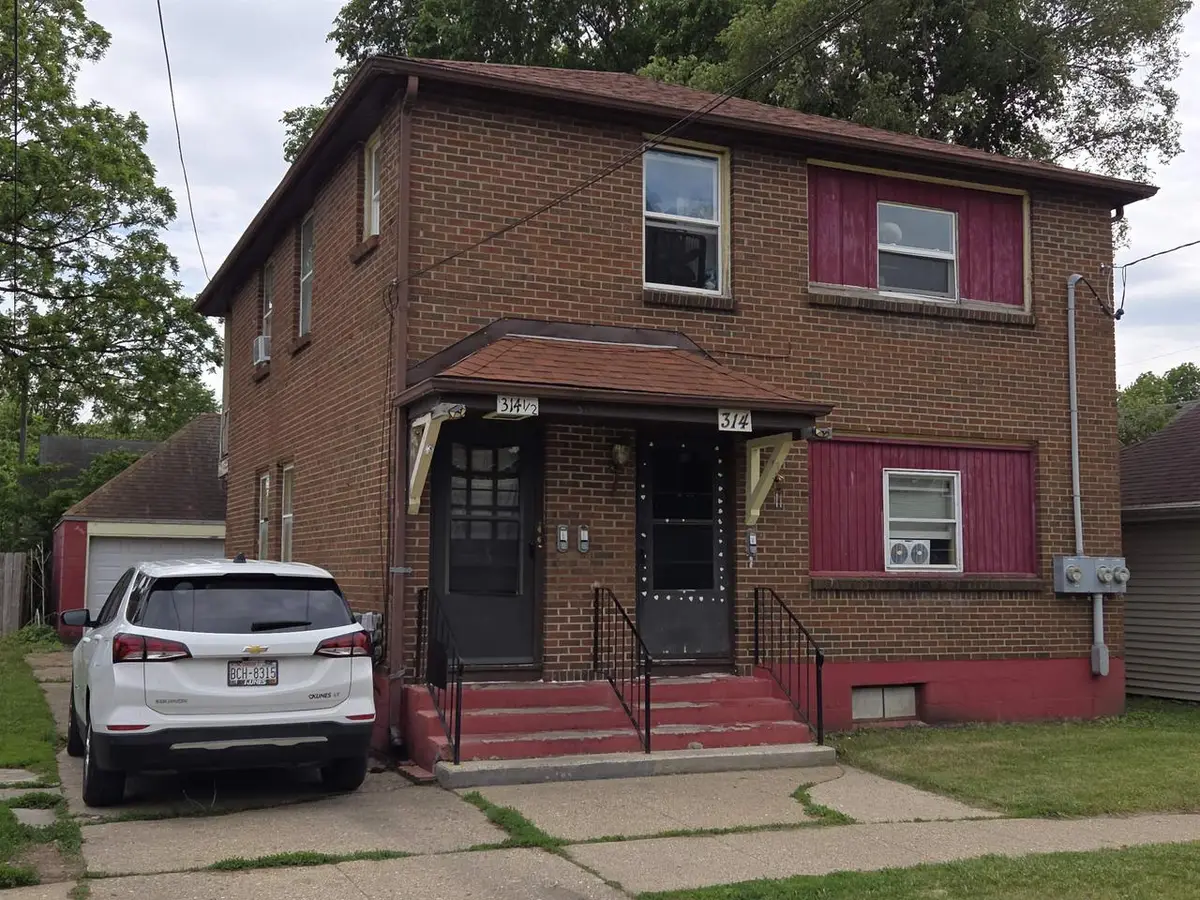314 Roosevelt Avenue, Beloit, WI 53511 - #1