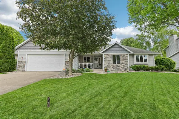 810 Ganser Drive, Waunakee, WI 53597