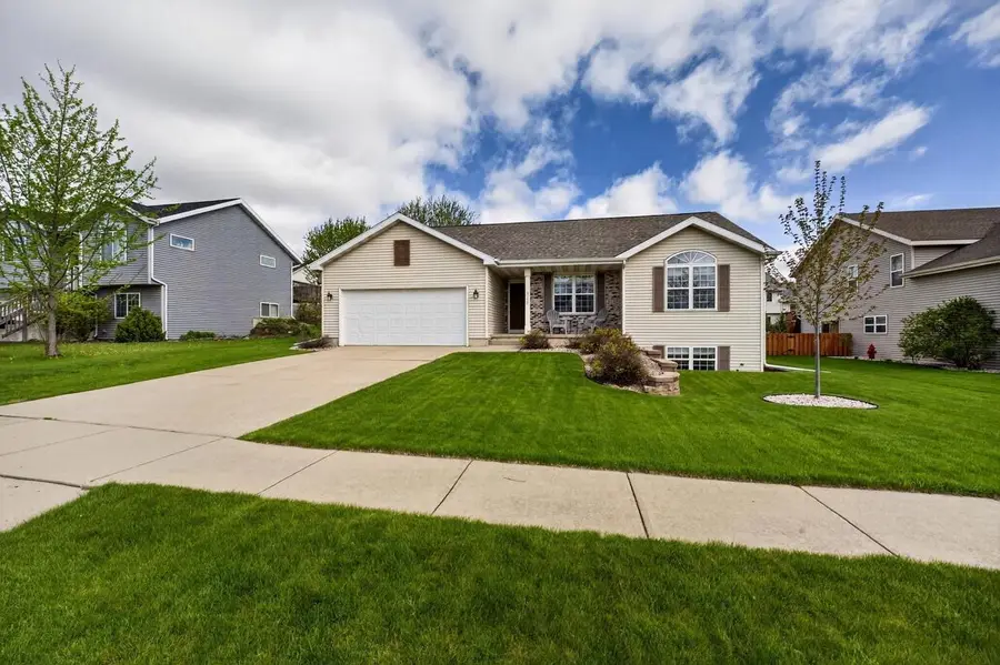 3152 W Main Street, Sun Prairie, WI 53590 - #2