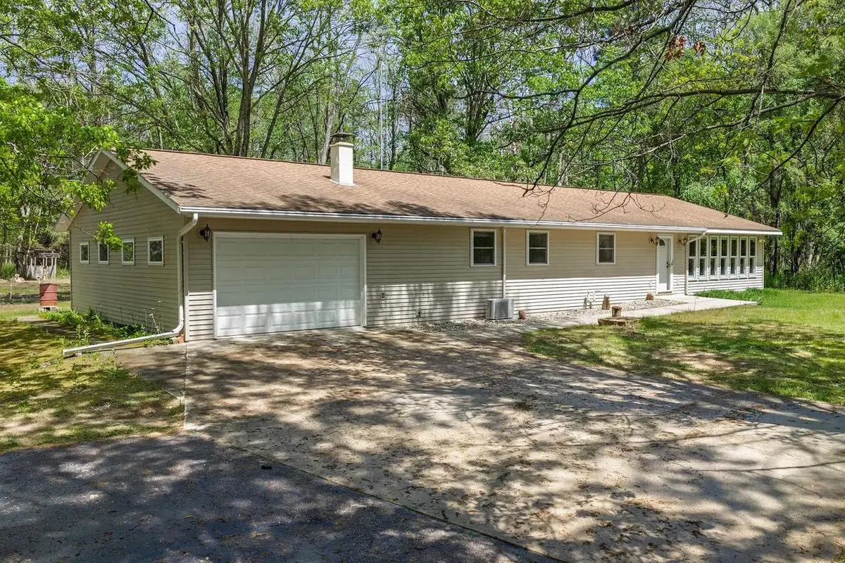 W4062 County Road C, Montello, WI 53949 - #1