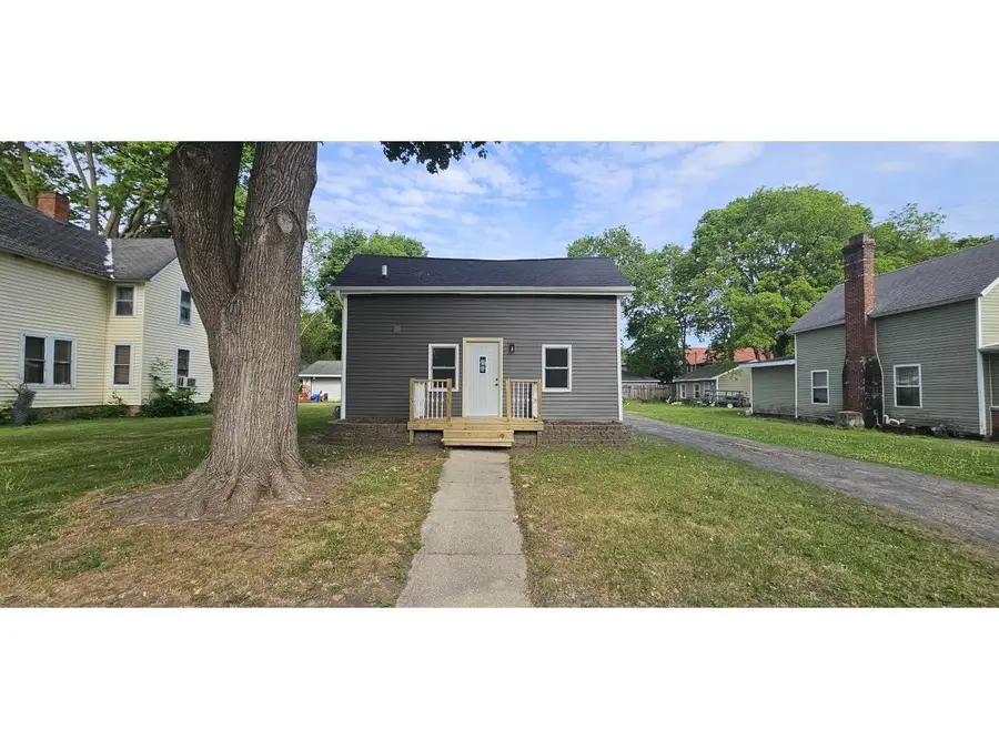 831 Harrison Avenue, Beloit, WI 53511 - #3