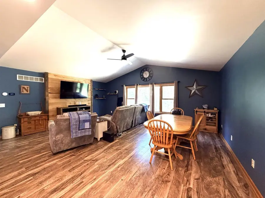 18068 Fireworks Avenue, Tomah, WI 54660 - #2