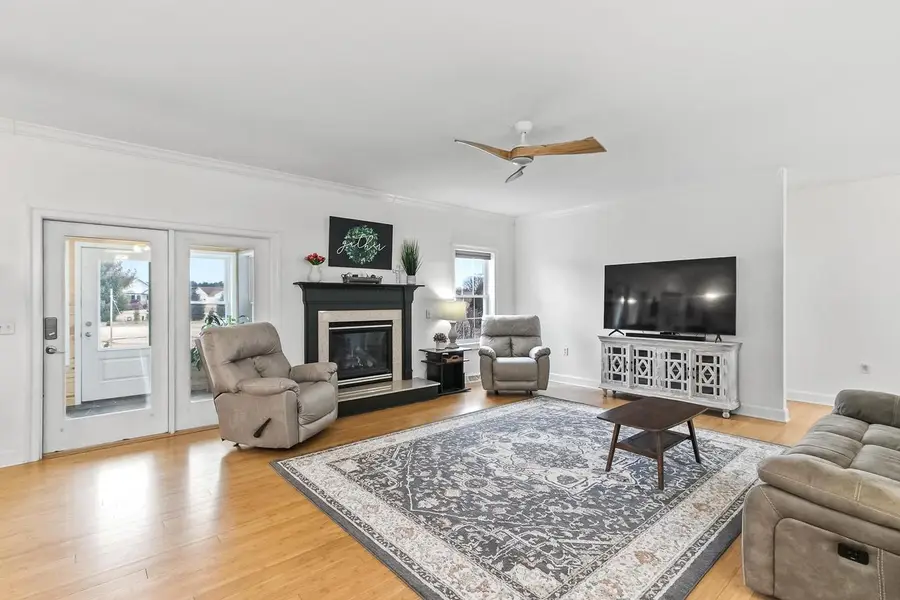 3281 Burke Road, Sun Prairie, WI 53590 - #3