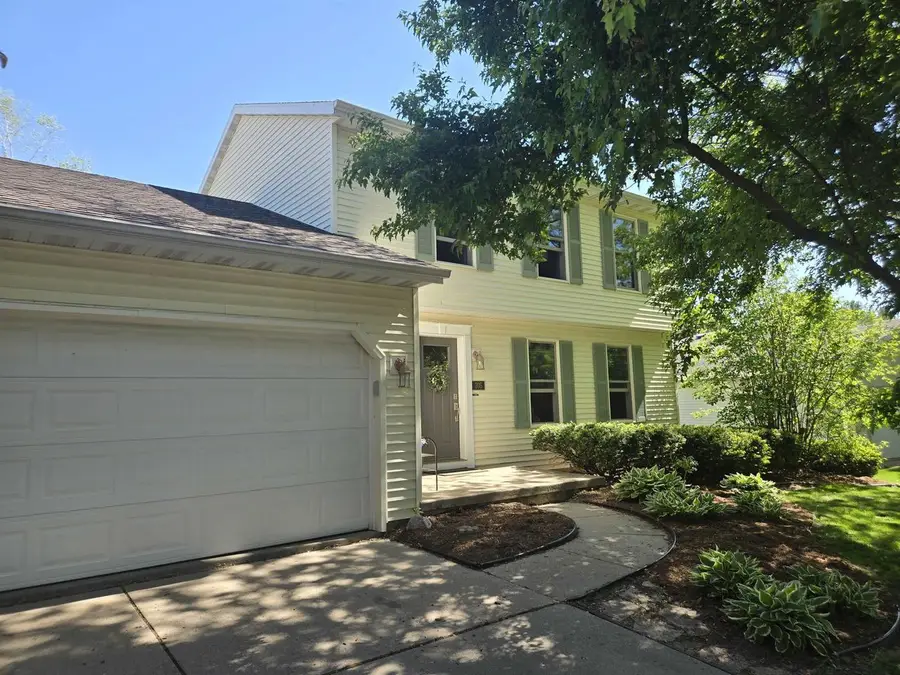 705 Poplar Way, Verona, WI 53593 - #2