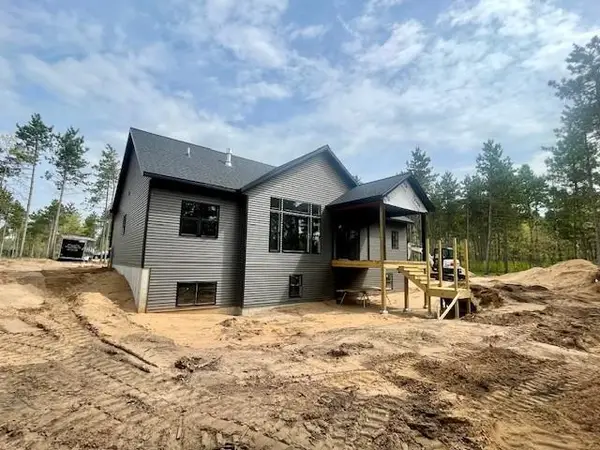 305 Timberline Court, Nekoosa, WI 54457
