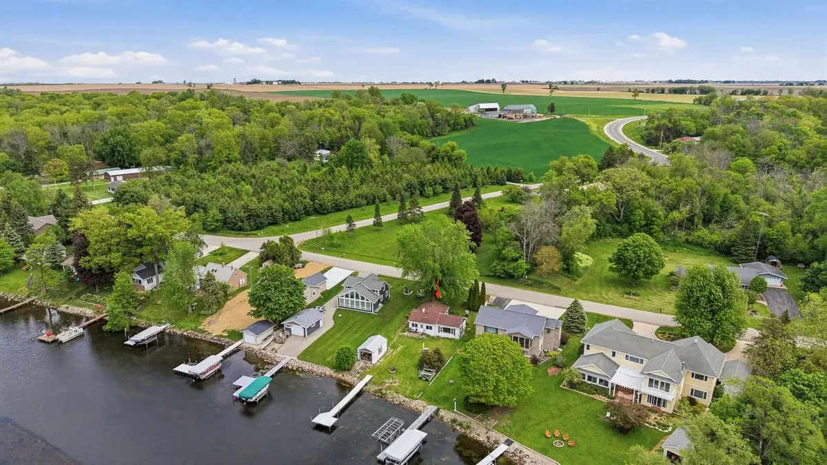 N3053 E Little Green Road, Markesan, WI 53946 - #1
