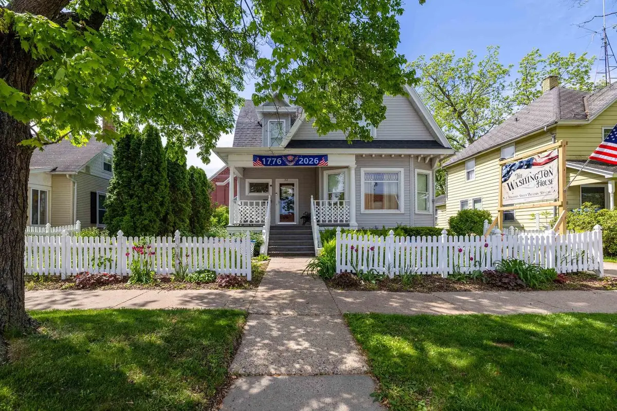 312 Washington Avenue, Wisconsin Dells, WI 53965 - #1