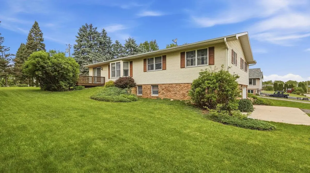 1330 Arthur Street, Darlington, WI 53530 - #1