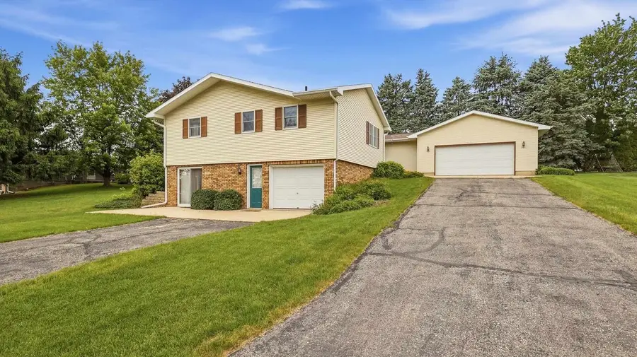 1330 Arthur Street, Darlington, WI 53530 - #2