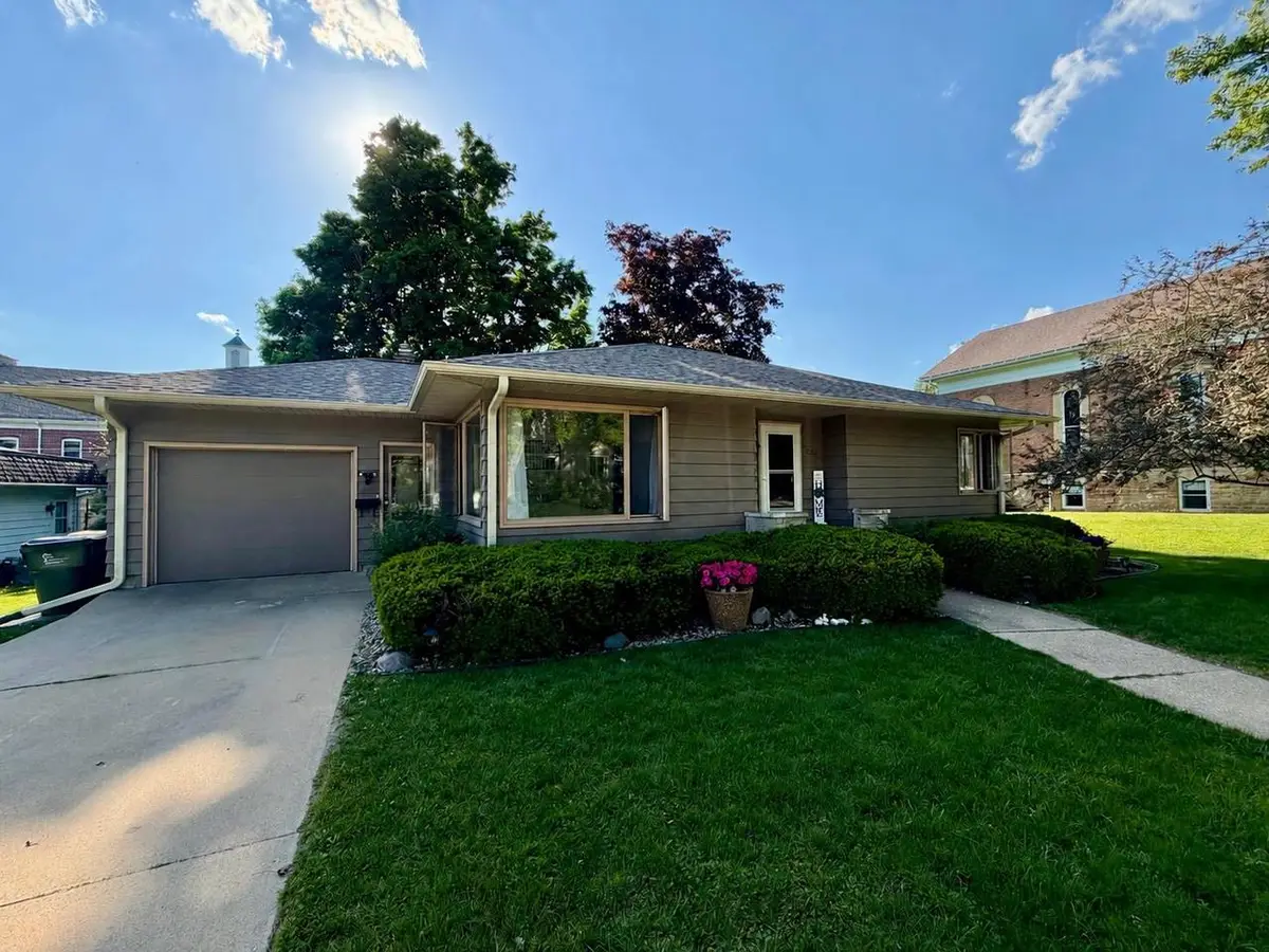 346 N Church Street, Richland Center, WI 53581 - #1
