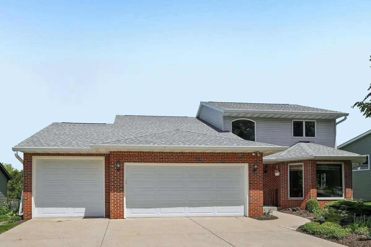 7100 Spring Hill Drive, Middleton, WI 53562 - #1