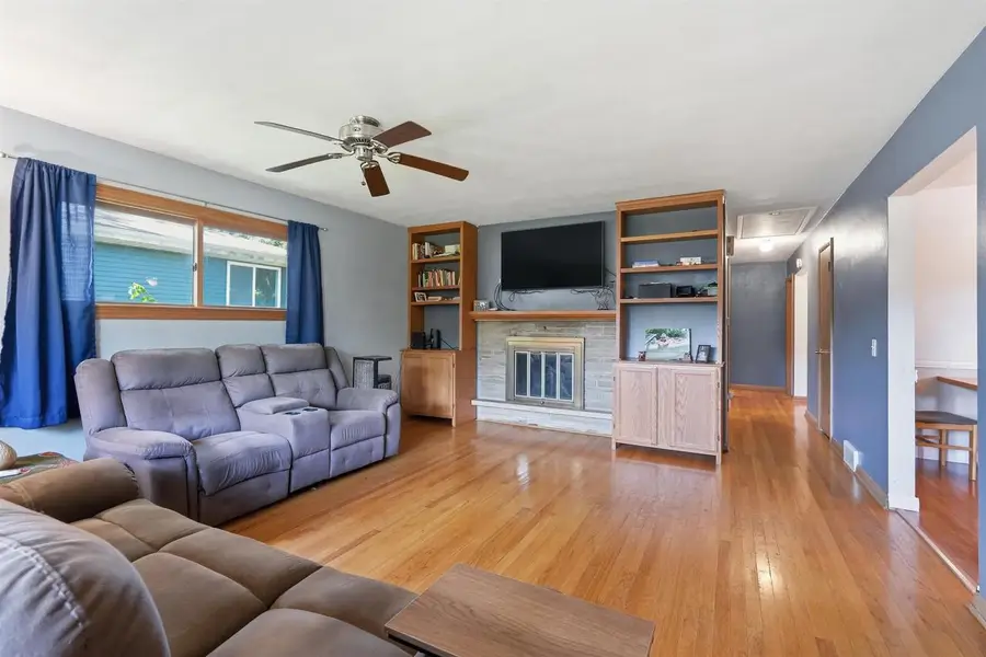 549 N Main Street, Cottage Grove, WI 53527 - #2