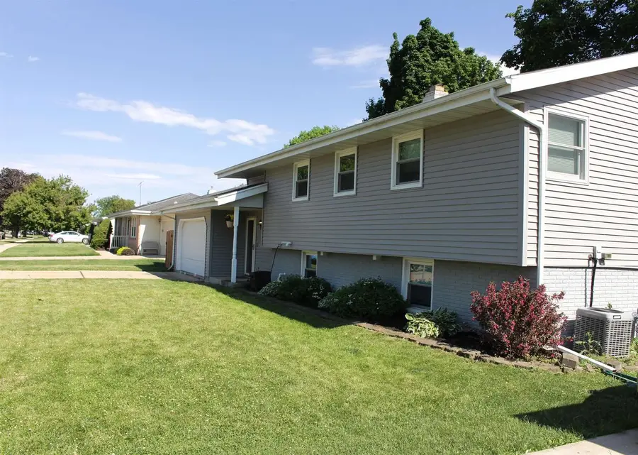 2418 Wesley Avenue, Janesville, WI 53545 - #3