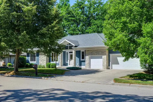 1300 Kings Lynn Road, Stoughton, WI 53589