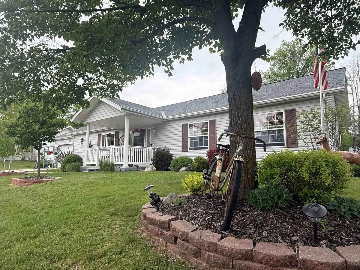 N115W20978 Brookside Drive, Germantown, WI 53022 - #1