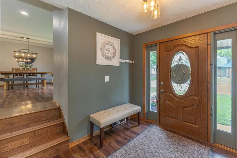 815 Westwood Drive, Onalaska, WI 54650 - #3