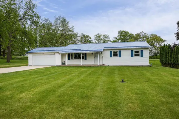 10266 N Amber Trail, Edgerton, WI 53534