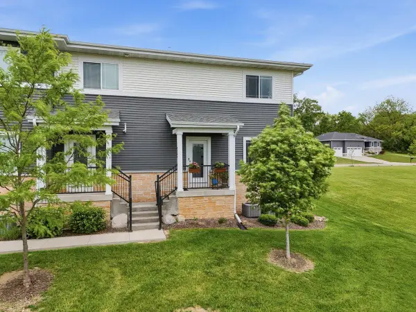 5509 Prairie Place Drive, Mcfarland, WI 53558