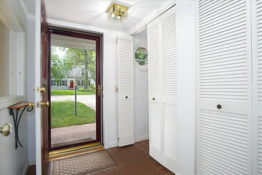 4214 Mohawk Drive, Madison, WI 53711 - #3