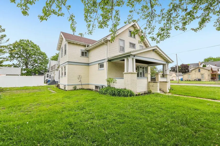 612 Western Avenue, Watertown, WI 53094 - #2