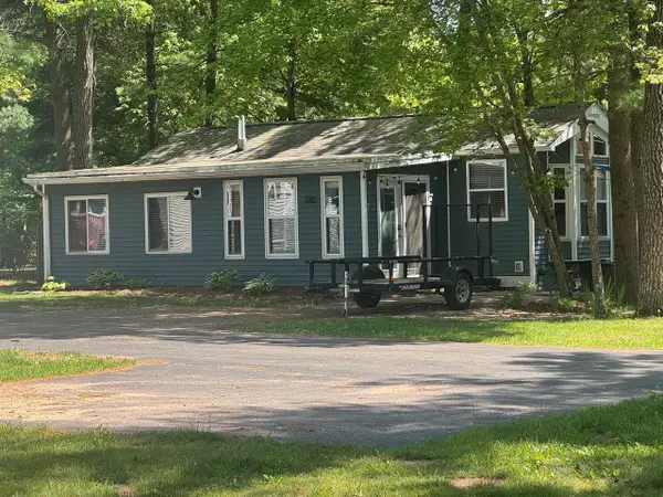 106 Willow Court #5, Wisconsin Dells, WI 53965