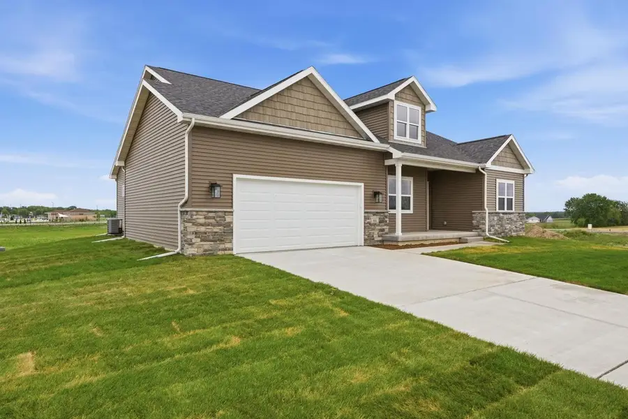 166 S 8th Street #003, Evansville, WI 53536 - #3