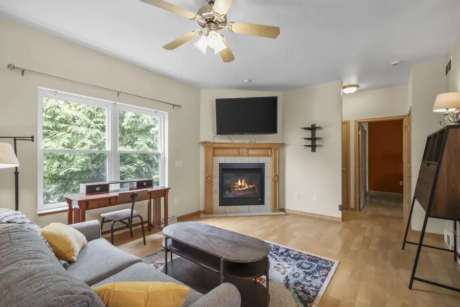 1906 Northwestern Avenue, Madison, WI 53704 - #3